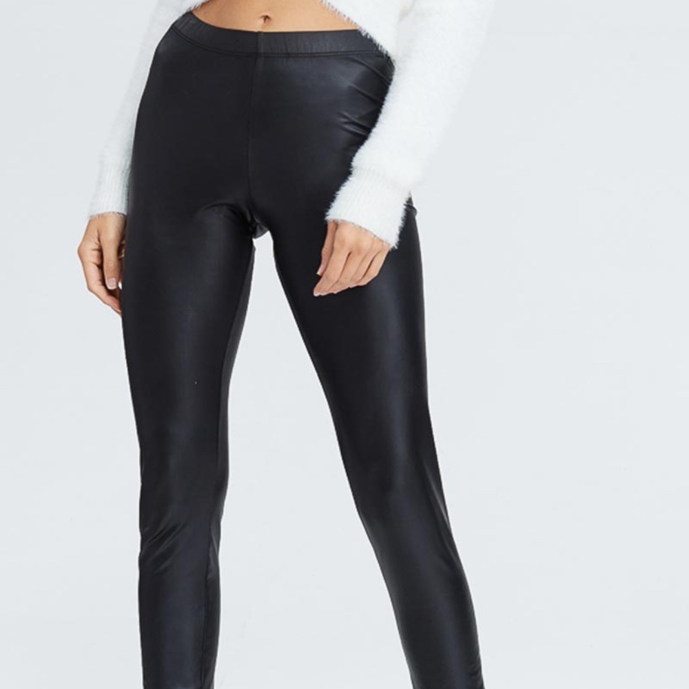 Chic Black Faux Leather Leggings